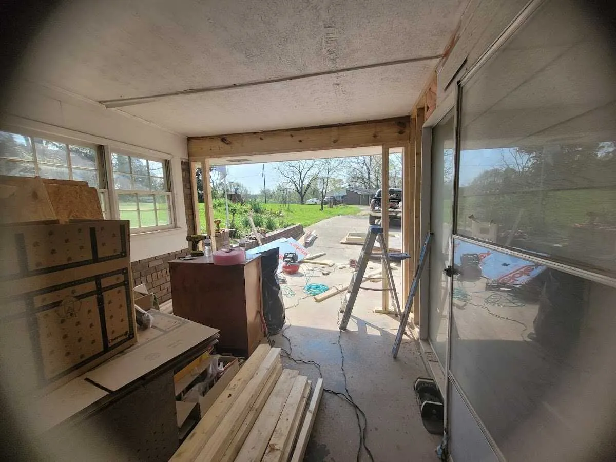 Air movers and dehumidifier for Drying & Dehumidification in Ashtabula